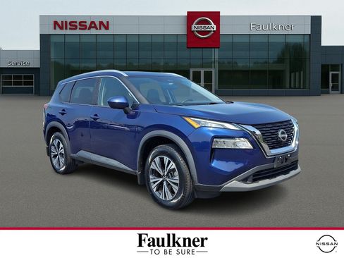 Certified 2023 Nissan Rogue SV w/ SV Premium B Package AWD/4WD image 1