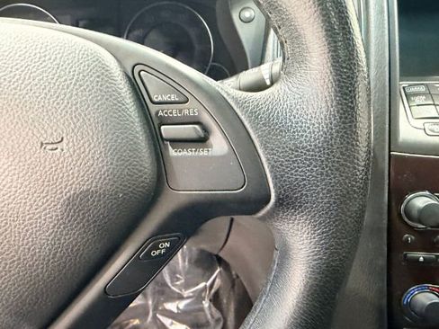 Used 2012 INFINITI EX35 Journey w/ Premium Pkg image 21