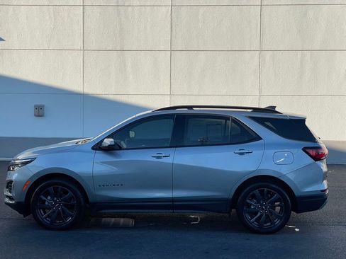 Used 2024 Chevrolet Equinox RS w/ RS Leather Package image 2