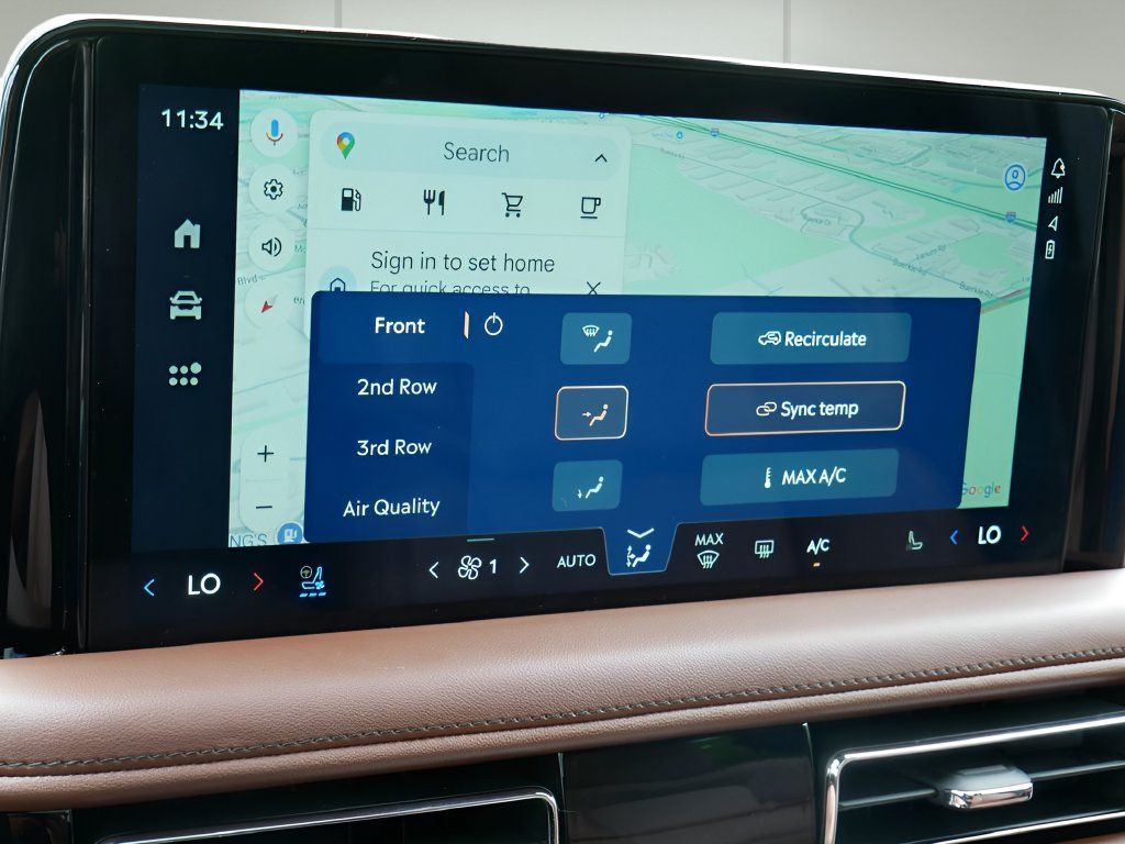 Used 2026 Lincoln Aviator Reserve AWD/4WD image 23