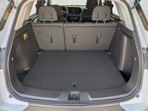 Used 2024 Chevrolet TrailBlazer LS w/ LS Convenience Package image 6