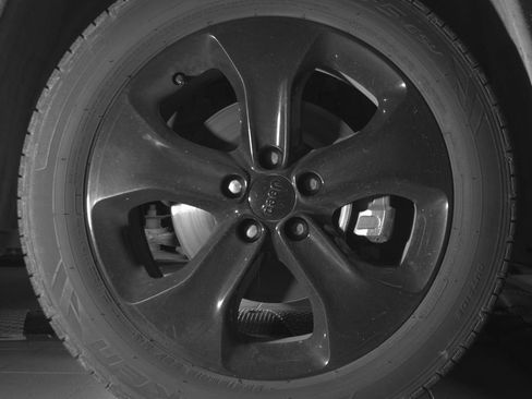 Used 2021 Jeep Compass Latitude AWD/4WD image 11