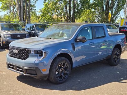New 2025 Ford Maverick Lariat w/ Black Appearance Package