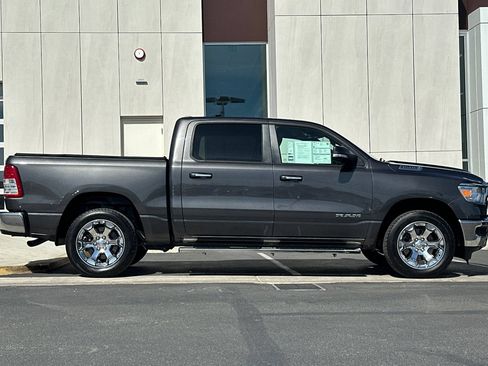 Used 2019 RAM 1500 Big Horn AWD/4WD image 2