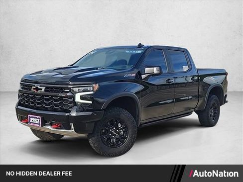 Used 2023 Chevrolet Silverado 1500 ZR2 w/ Technology Package AWD/4WD image 1