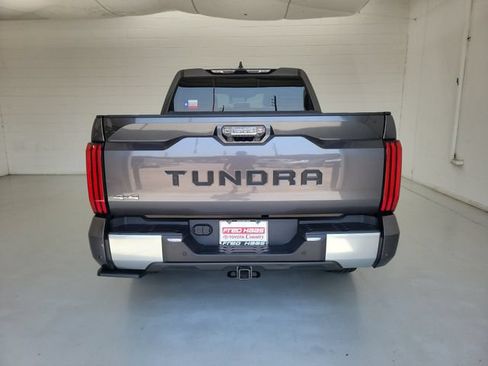 Used 2023 Toyota Tundra Limited w/ Power Package AWD/4WD image 6