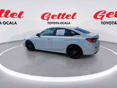 Used 2023 Honda Civic Sport image 6