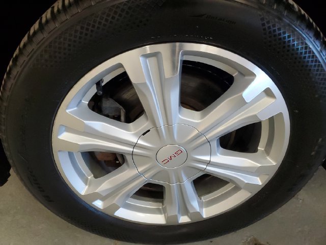 Used 2017 GMC Terrain SLE AWD/4WD image 28