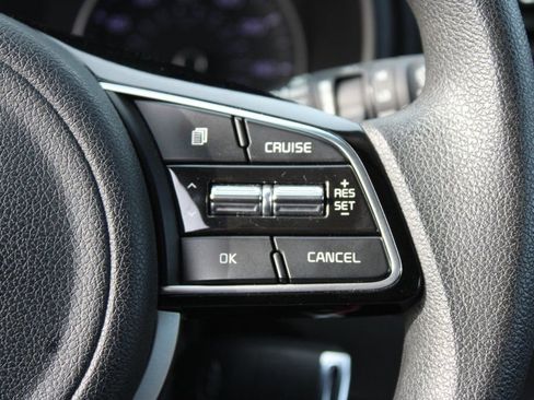 Used 2020 Kia Sportage LX image 15
