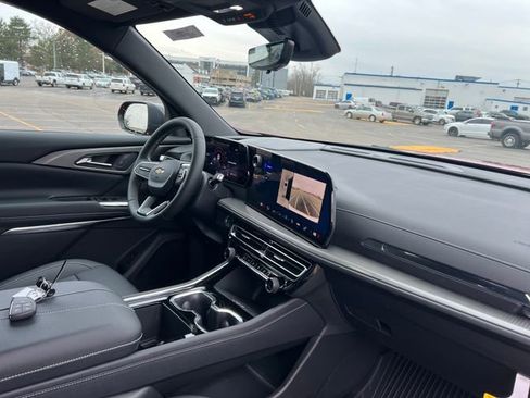 New 2026 Chevrolet Traverse LT w/ Driver Confidence Package image 10