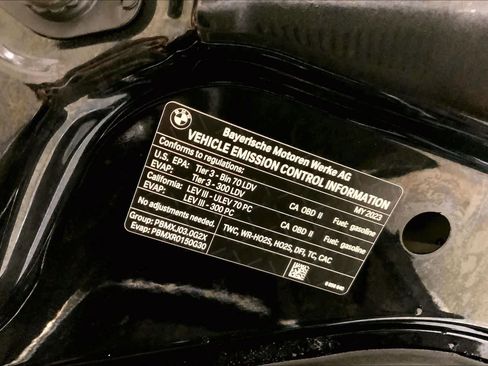 Certified 2023 BMW 540i xDrive w/ M Sport Package image 32