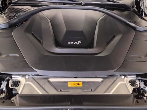 Used 2025 BMW i4 eDrive40 w/ Premium Package image 14