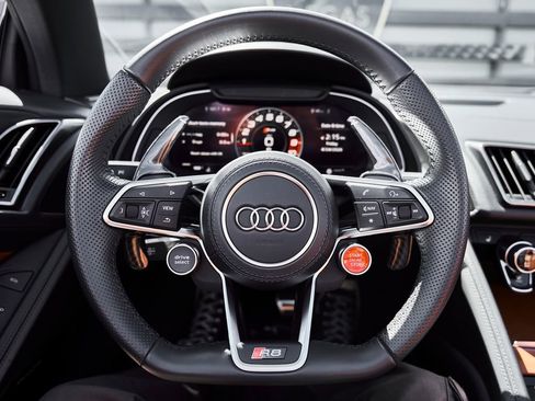 Used 2020 Audi R8 V10 AWD/4WD image 45