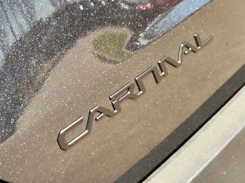 New 2026 Kia Carnival SX Prestige image 8