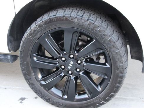 Used 2022 Lincoln Navigator L Reserve AWD/4WD image 45