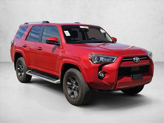 Used 2022 Toyota 4Runner SR5 AWD/4WD image 3