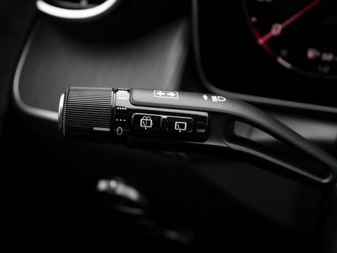 New 2026 Mercedes-Benz GLC 300 4MATIC image 18