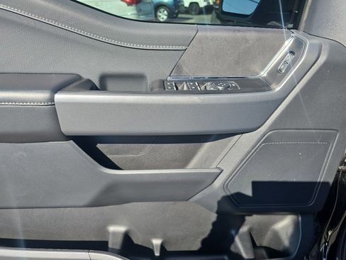 Used 2025 Ford F150 XLT w/ Equipment Group 302A MID image 18