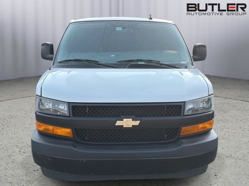 Used 2023 Chevrolet Express 2500 Extended w/ Driver Convenience Package RWD image 10
