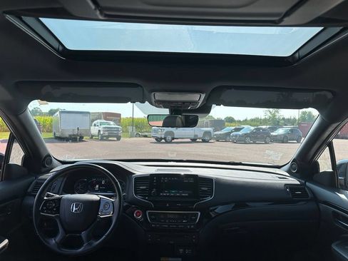 Used 2022 Honda Pilot Black Edition image 28