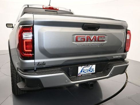 New 2026 GMC Canyon Elevation w/ Convenience Package image 24