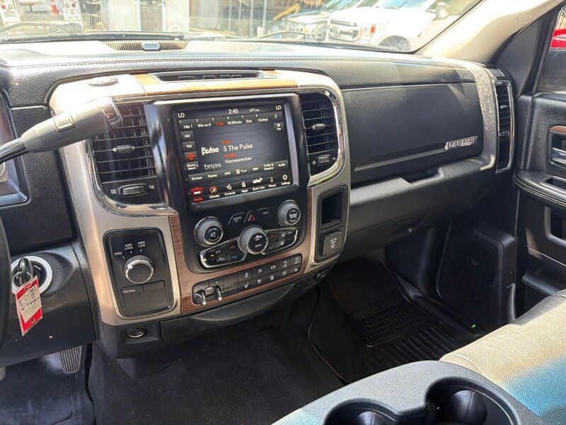 Used 2018 RAM 2500 Laramie AWD/4WD image 17