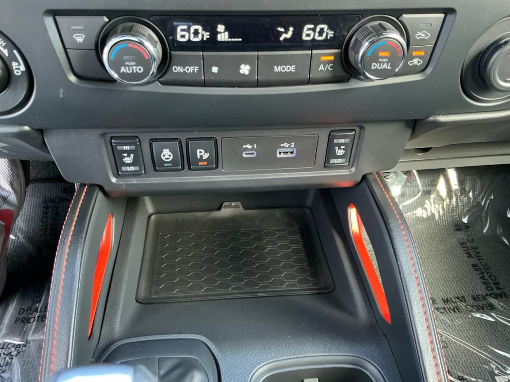 Used 2026 Nissan Frontier PRO-4X AWD/4WD image 18