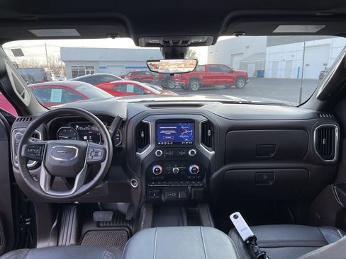 Used 2023 GMC Sierra 2500 Denali w/ Denali Ultimate Package image 21