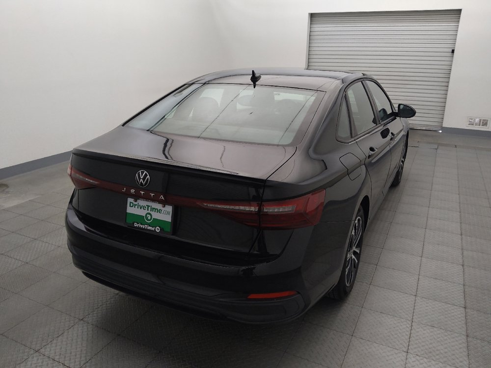 Used 2025 Volkswagen Jetta Sport FWD image 7
