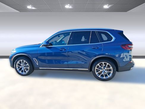 Certified 2023 BMW X5 xDrive40i w/ Premium Package image 2