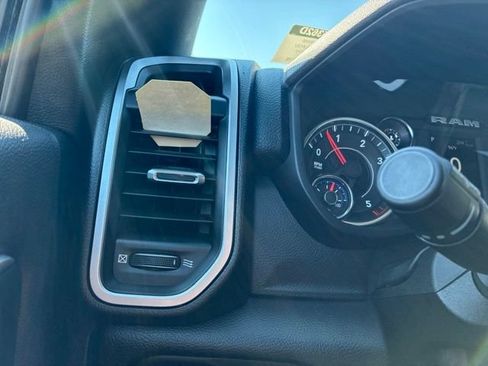 Used 2024 RAM 2500 Big Horn AWD/4WD image 26