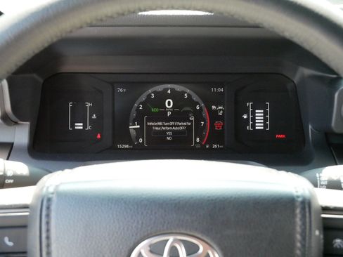 Used 2026 Toyota 4Runner SR5 AWD/4WD image 21