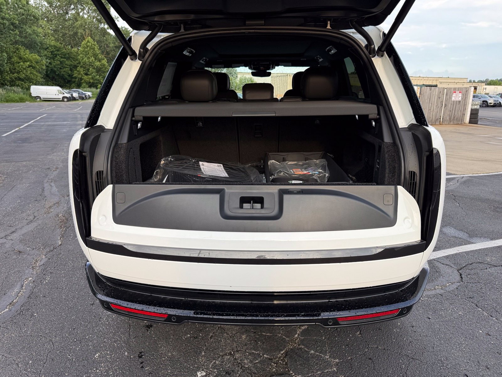 New 2026 Land Rover Range Rover SE AWD/4WD image 41