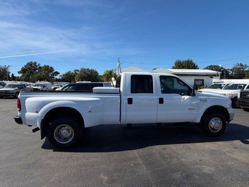 Used 2005 Ford F350 XL image 5