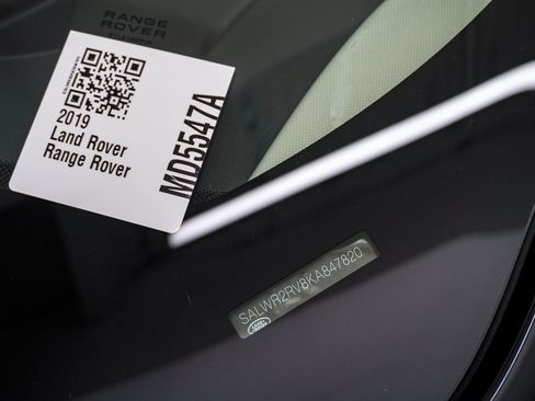 Used 2019 Land Rover Range Rover Sport HSE image 30