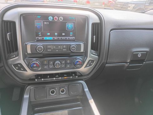 Used 2015 Chevrolet Silverado 1500 LTZ Z71 w/ Midnight Edition AWD/4WD image 10