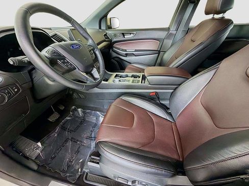 Used 2022 Ford Edge Titanium w/ Equipment Group 301A AWD/4WD image 24