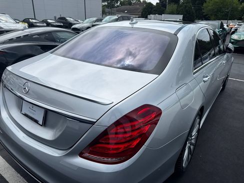 Used 2016 Mercedes-Benz S 550 Sedan image 5