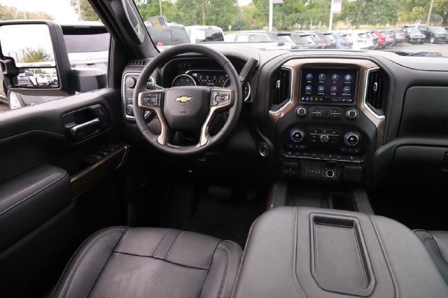 Used 2022 Chevrolet Silverado 3500 High Country w/ Z71 Off-Road Package AWD/4WD image 25