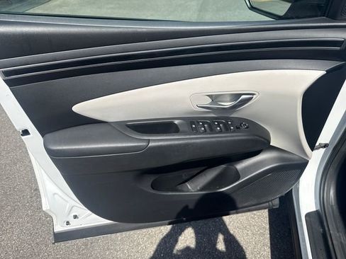 Used 2022 Hyundai Tucson SEL FWD image 10