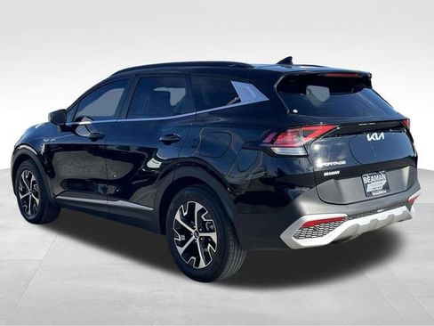 Used 2025 Kia Sportage EX w/ Premium Package image 5