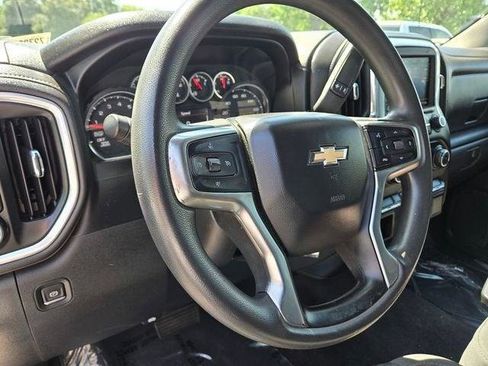 Used 2020 Chevrolet Silverado 1500 LT AWD/4WD image 17