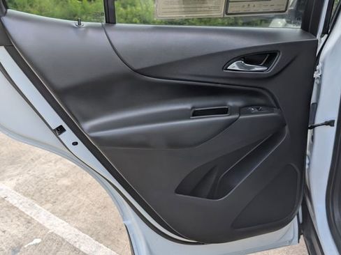 Used 2020 Chevrolet Equinox LT w/ Sport Edition FWD image 20