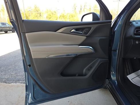 New 2026 Chevrolet Traverse LT image 21