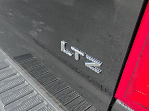 Used 2026 Chevrolet Silverado 1500 LTZ w/ LTZ Convenience Package II AWD/4WD image 6