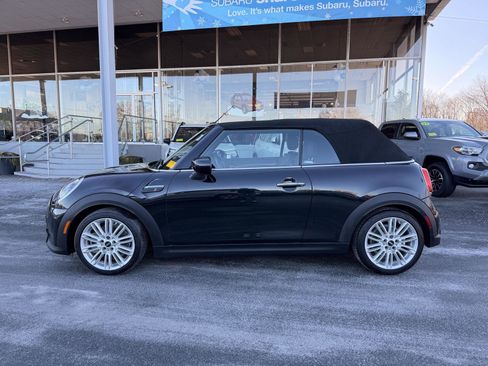 Used 2023 MINI Cooper S image 3