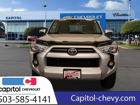 Used 2024 Toyota 4Runner SR5 Premium image 8