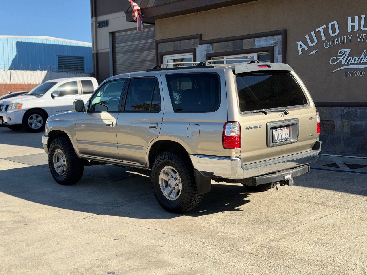 Used 2001 Toyota 4Runner SR5 RWD image 7