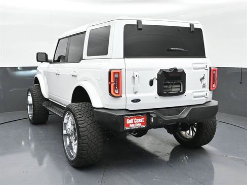 Used 2025 Ford Bronco Outer Banks AWD/4WD image 4