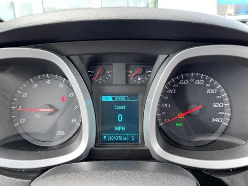 Used 2017 Chevrolet Equinox Premier w/ Enhanced Convenience Package FWD image 7